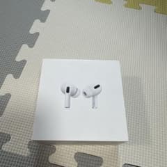AirPods Pro (第1世代) ワイヤレス充電ケース付きのサムネイル