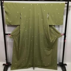1443】小紋 日輪刺繍紋 有楽 抹茶色 浜ちりめん 証紙有り - メルカリ