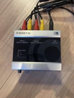 NATIVE INSTRUMENTS  AUDIO 4 DJ  ＋　オマケのサムネイル