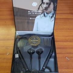 美品 urbanista ROME (ローマ) Neckband ネックバンドのサムネイル