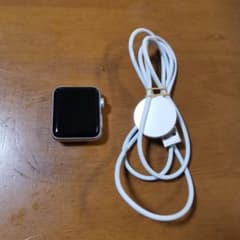 Apple Watch Series 3 38mmと42mmのサムネイル