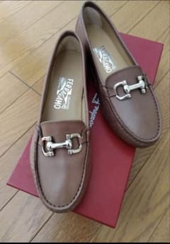 Salvatore Ferragamoビットローファーガンチーニ