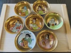 九谷焼 白峰 金彩 七福神 御盃 7客セット お猪口 ぐい呑み 木箱入のサムネイル