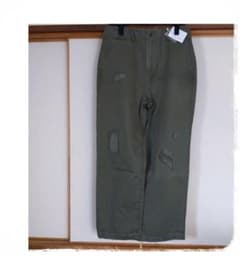 ダメージパンツ  新品未使用品のサムネイル
