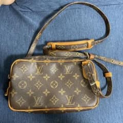 ルイヴィトン ショルダーバッグのサムネイル