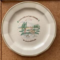 【期間限定値下げ中❣️】 FRIENDS IN THE WOODS 皿プレートのサムネイル