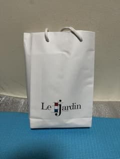 高級クラブ　Le jardin 紙袋 ホワイトのサムネイル