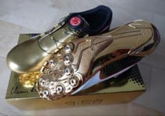 新品 超希少世界限定品26.5 プーマ陸上スパイク エボスピード - メルカリ