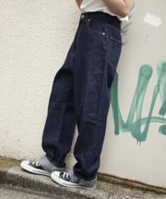 アプレジュール ストレートデニムのサムネイル