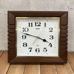 【昭和レトロ】アイチ高級掛け時計 木製品 (ジャンク) ジャンク品 昭和レトロ シチズン スクエア型 クオーツ 木目柄 壁掛け