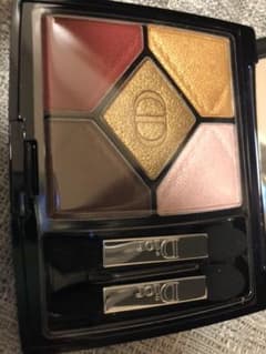 Dior アイシャドウのサムネイル