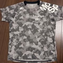 る*様 『良品』デサント DESCENTE Tシャツ 半袖 メンズSサイズのサムネイル