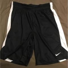 NIKE バスパン XL ハーフパンツのサムネイル
