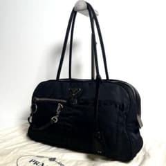 【未使用保管✨】プラダ 2way ボストンバッグ 南京錠　鍵付き 黒 極美品・保存袋付き✨】プラダ ミニボストンバッグ 肩掛け 南京錠 鍵