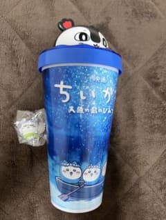 映画ちいかわ ドリンクカップホルダー めじるしアクセサリーのモモンガ セットのサムネイル
