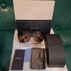 超美品　正規品　PRADA　サングラス　ケース付き