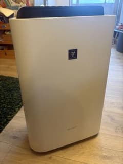 SHARP 空気清浄機 KC-H50-W 2019年製 - メルカリ