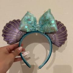 【専用】ディズニー カチューシャ スパンコールのサムネイル
