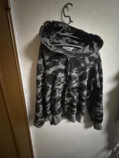 A Bathing Ape 迷彩柄パーカー Sのサムネイル