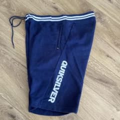 QUIKSILVER ハーフパンツ値下げのサムネイル