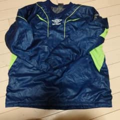 umbro 長袖ピステ ネイビー/ライムグリーン 160のサムネイル