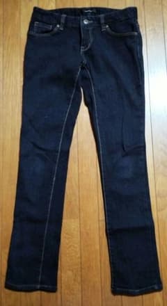 【美品】スキニーデニムパンツ　ダークブルー　Mのサムネイル