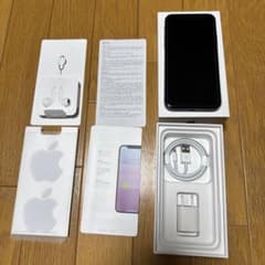 iPhone XS 512gb 保護フィルム貼り付け済みiOS 18ベータ版のサムネイル