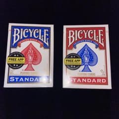 トランプ バイスクル Bicycle Standard 赤 青 未開封 2個 - メルカリ