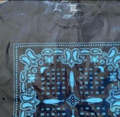グラニフTシャツ　ビューティフルシャドーのサムネイル