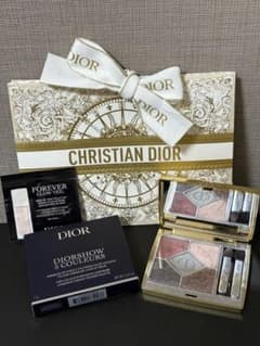 DIOR サンククルール ホリデー限定 863 アイシャドウパレット 箱付きのサムネイル