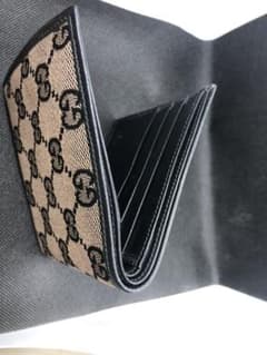 いっしー様用 GUCCI 財布のサムネイル