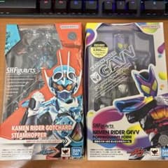 SHFiguarts 가면 라이더 가브 & 가면 라이더 갓챠도