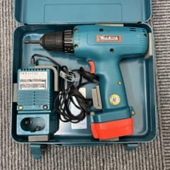 マキタ Makita 6200D 充電式ドライバードリル 本体 充電器付