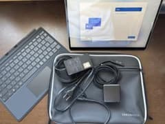 Microsoft Surface Pro 8 本体 キーボード付のサムネイル