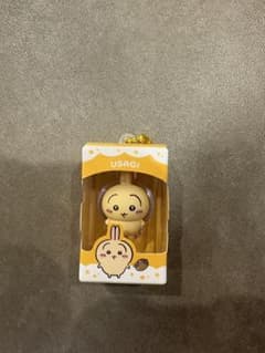 ちいかわ うさぎ チョコボックス キーホルダーのサムネイル