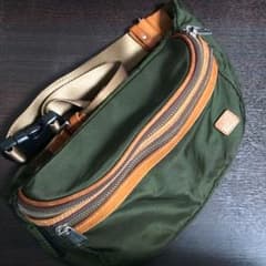 ウエストバッグのサムネイル