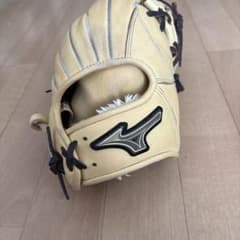ミズノグローバルエリートグローブのサムネイル