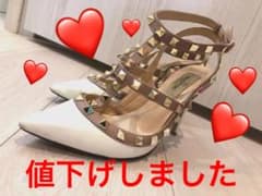ヴァレンティノ❗️スタッズ❗️ヒールのサムネイル
