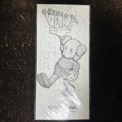 新品未使用 KAWS オリジナルフェイク 限定品 ノベルティー ジグソーパズル KAWS OriginalFake カウズ オリジナルフェイク パズル 非売品 - メルカリ