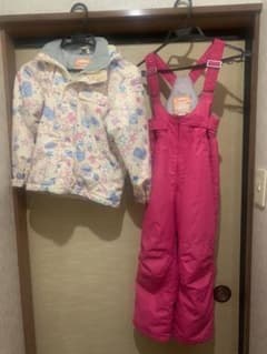 女の子用　子供用スキーウェア　120㎝のサムネイル