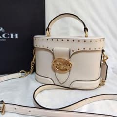 ひなひな　美品　コーチ　ショルダーバッグ　ジョージ ジェム バニティバッグ COACH ジョージ ジェム ショルダーバッグ バニティ バッグ レザー