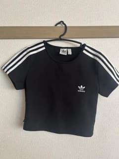 adidas Originals クロップド　ブラックのサムネイル