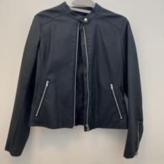 UNIQLO ユニクロ レザータッチジャケット ライダース Mのサムネイル
