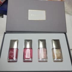 Dior マニュキュアセットのサムネイル