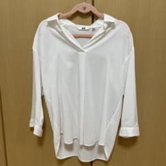 UNIQLO シャツ ホワイト 七分袖のサムネイル