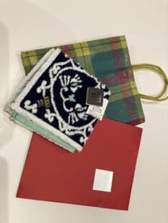 (専用)ゆみゆみ様【新品】アナスイ　ANNA SUI ハンドタオルのサムネイル