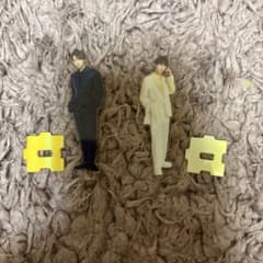 吉田仁人 アクリルスタンド 2種セットのサムネイル