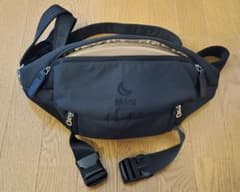 【美品】N/ORN Máni抱っこ紐 ブラック　説明書・巾着袋付き 美品】N/ORN Máni抱っこ紐 ブラック 説明書・巾着袋付き - メルカリ