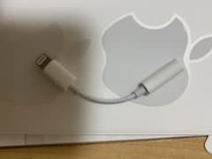iPhone  イヤフォン変換アダプター 正規品のサムネイル
