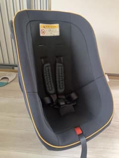TAKATA チャイルドシートのサムネイル